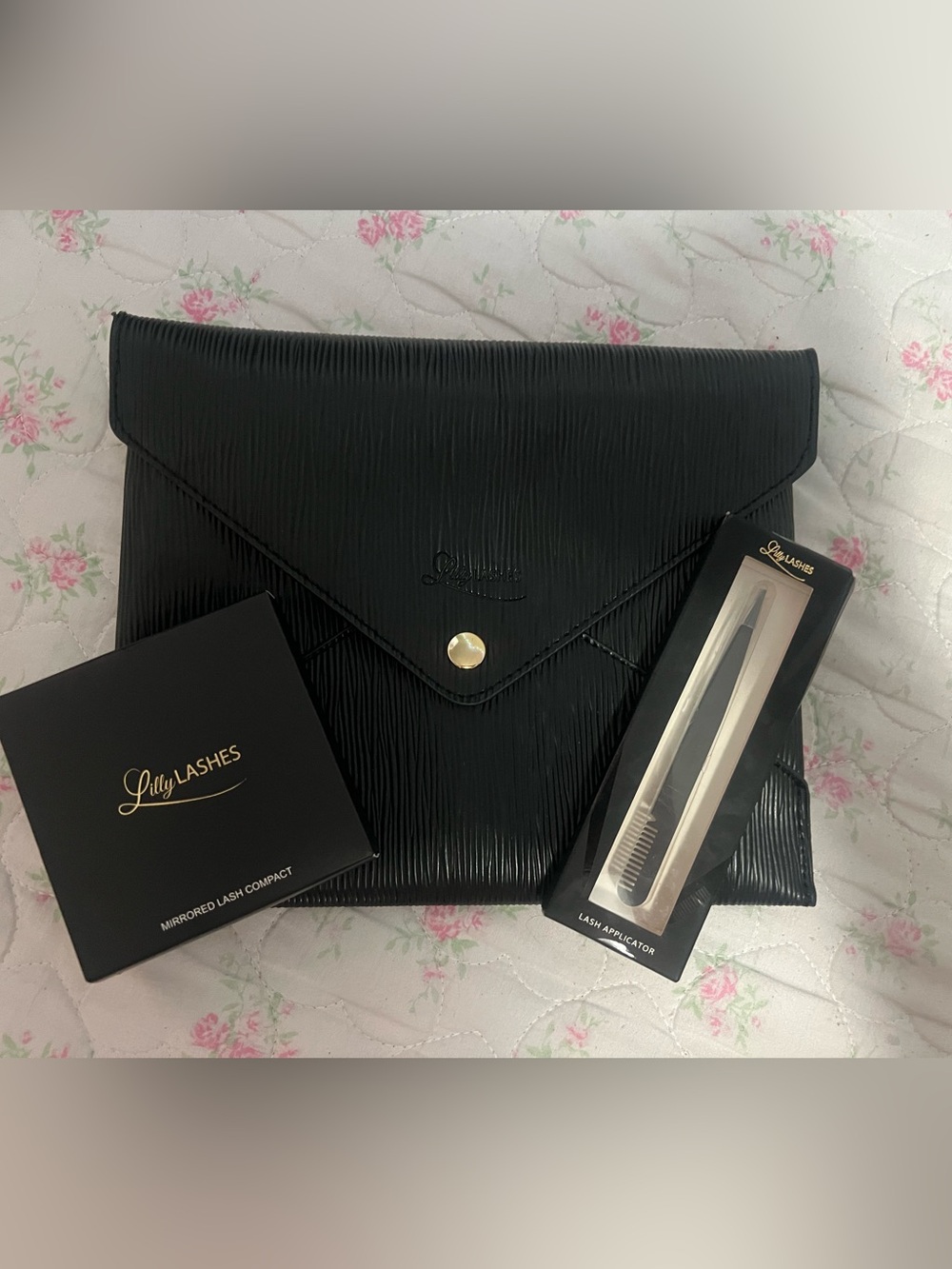 Lilly Lashes Black Eyelash Bag, Eyelash Mirror Compact and Lash Tweezers